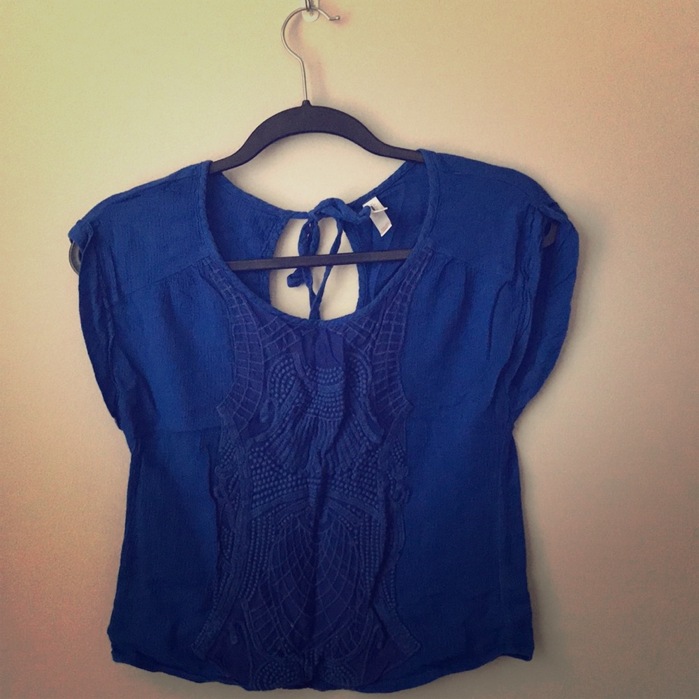 🌻4 for $20🌻 Blue crop top
